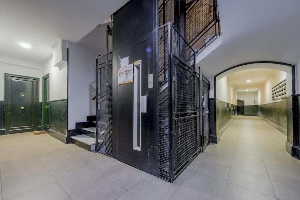 Encantador Piso En La Latina Madrid Centro/Rastro ภายนอก รูปภาพ