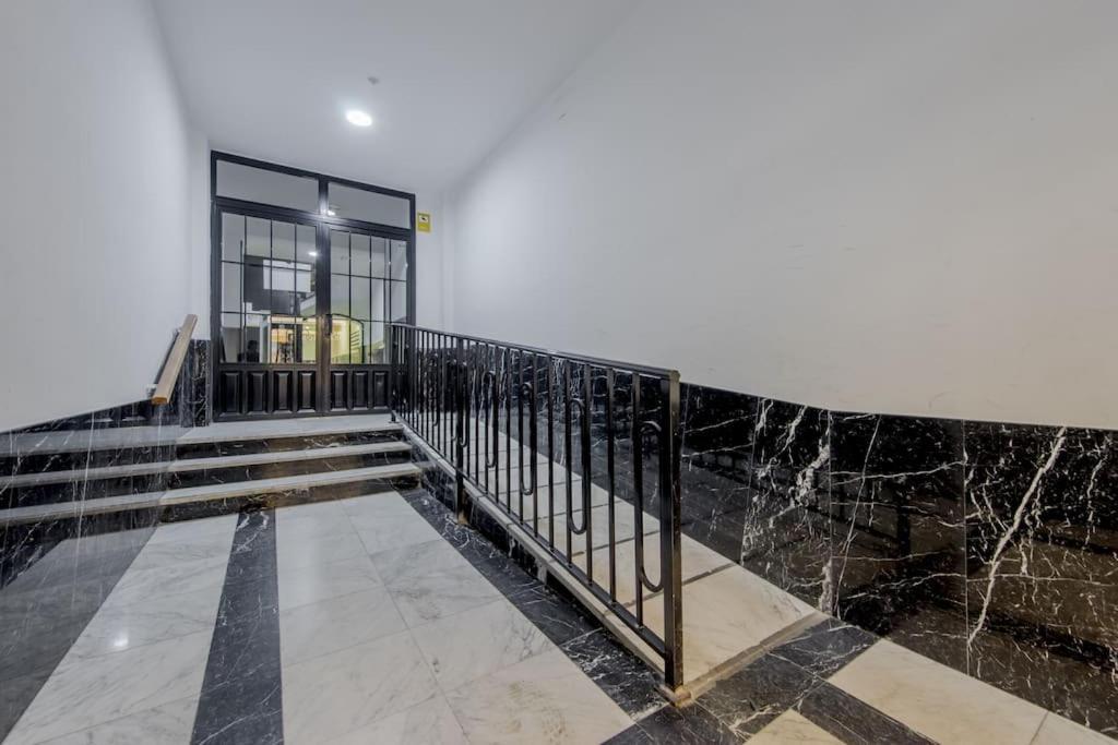 Encantador Piso En La Latina Madrid Centro/Rastro ภายนอก รูปภาพ