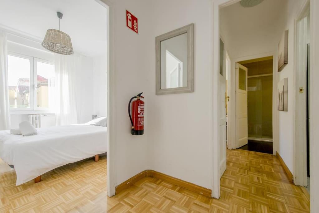 Encantador Piso En La Latina Madrid Centro/Rastro ภายนอก รูปภาพ